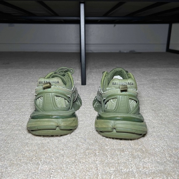 Authentic Balenciaga Track Cut Out Sneakers - Picture 3 of 12